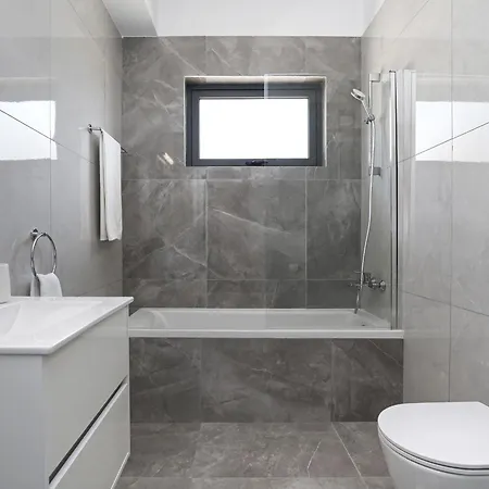 Semesterbostad Violeta - 3bed Large Pool *