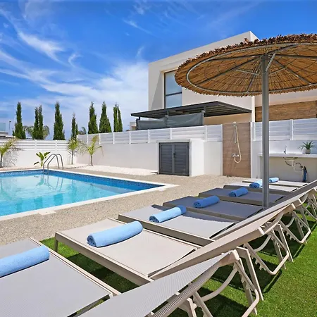 Violeta - 3bed Large Pool 프로타라스