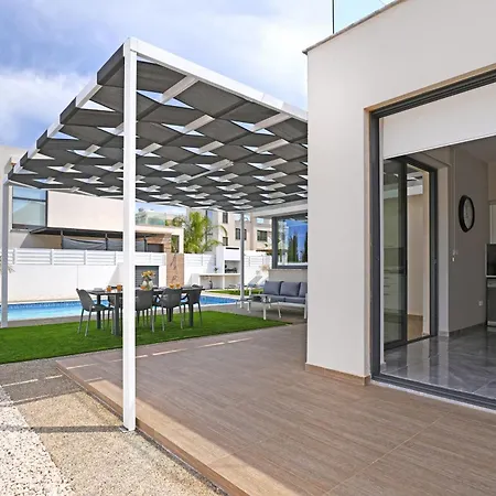 Violeta - 3bed Large Pool Villa Protaras