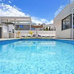 Villa Violeta - 3bed Large Pool Protaras