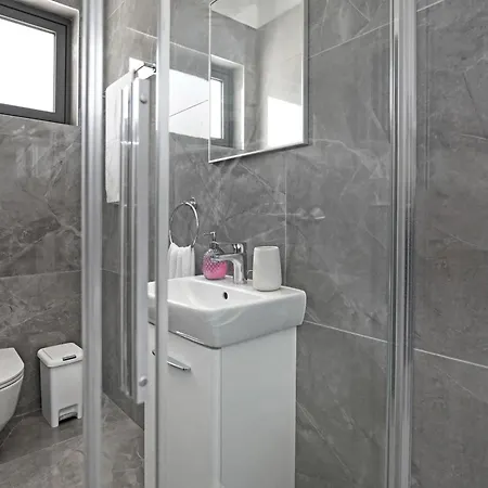 Violeta - 3bed Large Pool Villa *