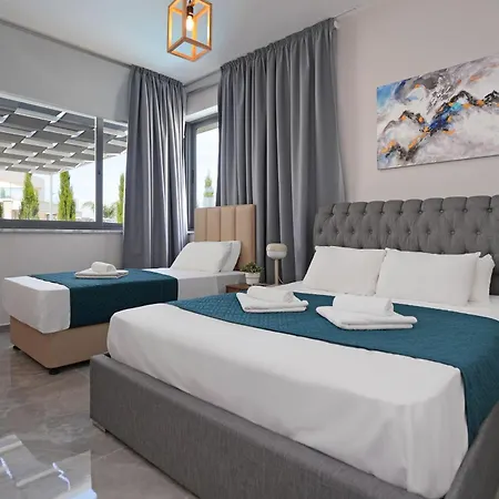 Violeta - 3bed Large Pool