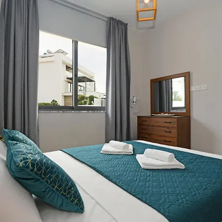 Violeta - 3bed Large Pool Villa Protaras