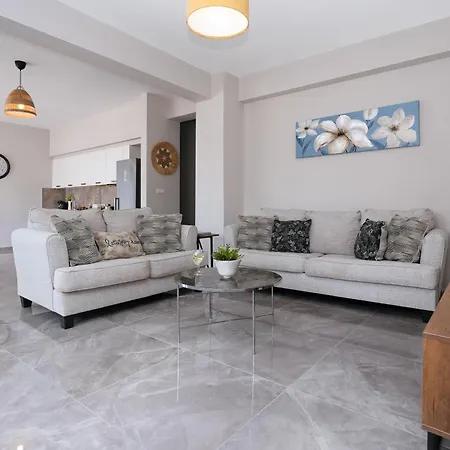 Violeta - 3bed Large Pool *