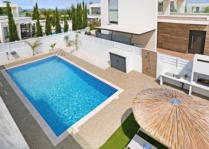 Violeta - 3bed Large Pool *