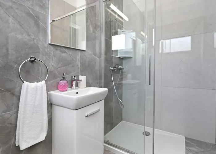 Villa Violeta - 3bed Large Pool Protaras