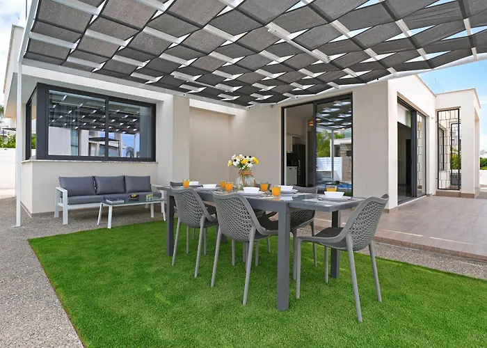 Violeta - 3bed Large Pool