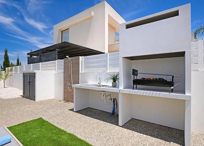 Violeta - 3bed Large Pool Villa *