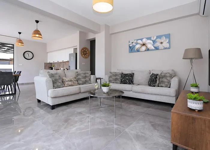 Violeta - 3bed Large Pool *